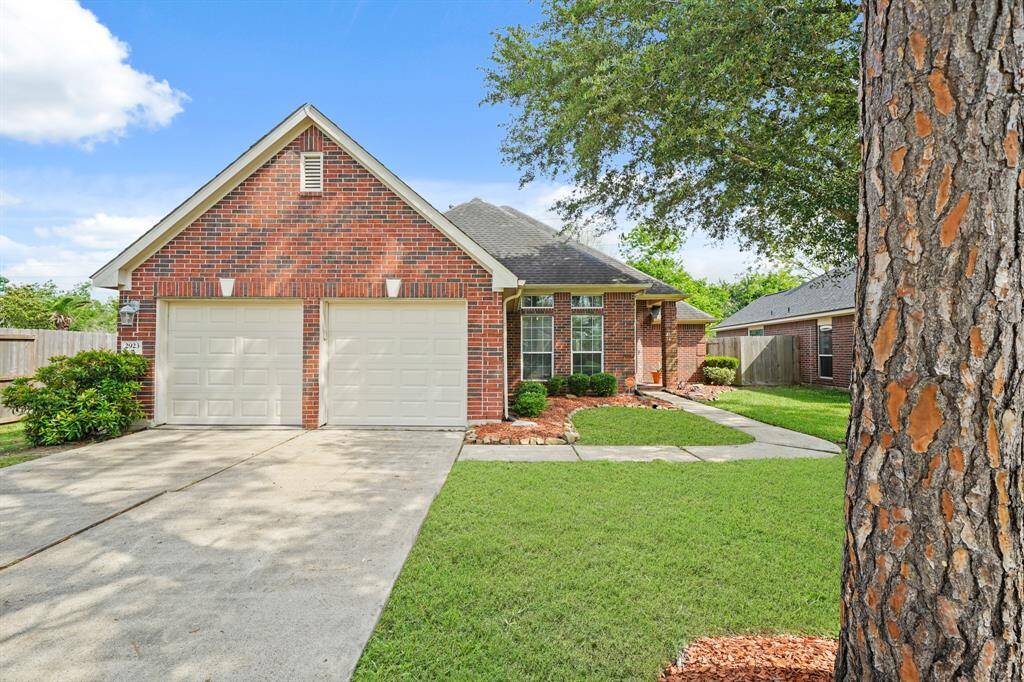 Welcome to 2923 Humble Drive!