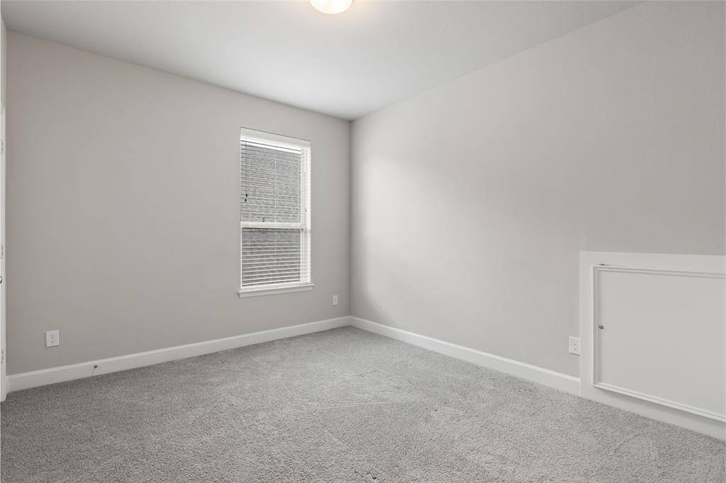 upstairs guest bedroom