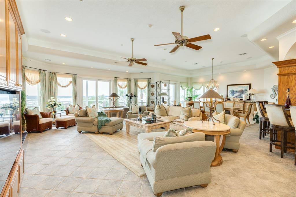 Plenty of windows to allow for natural light and views of the beach & Gulf waters.