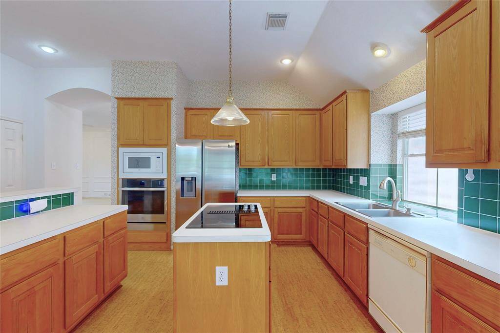 Stove top is on the island
