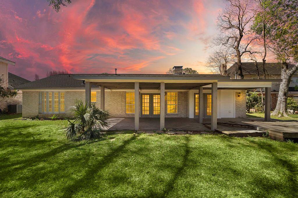 large backyard yard of home.