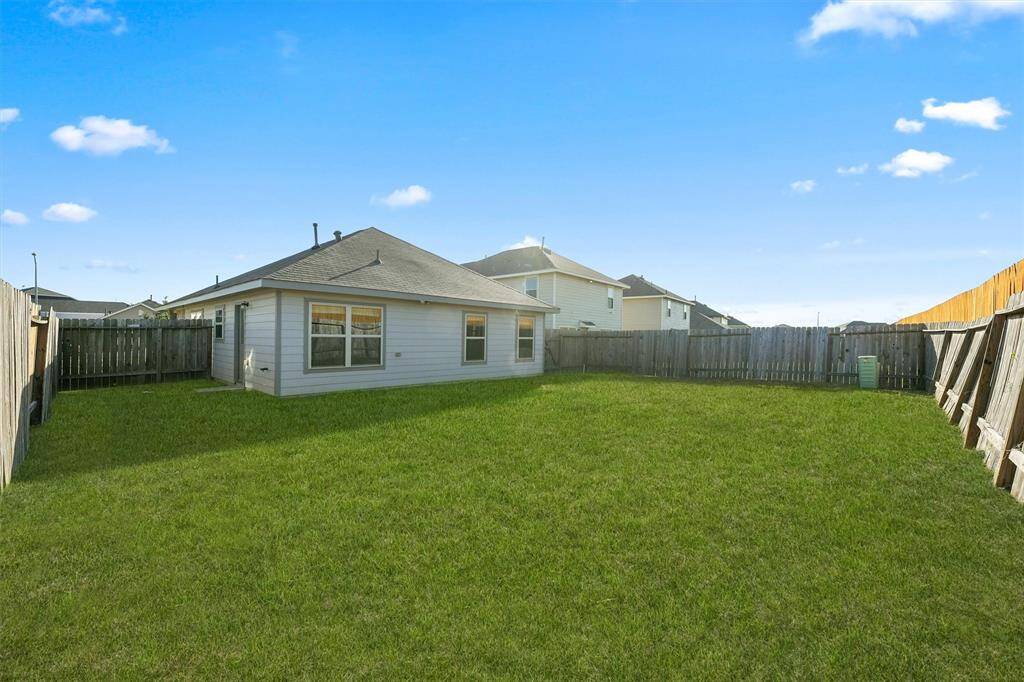 Spacious yard