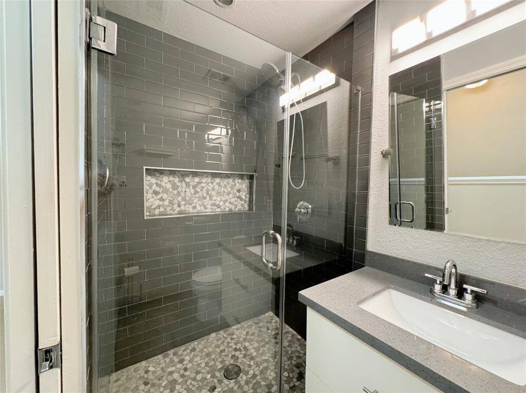 Secondary Bathroom A