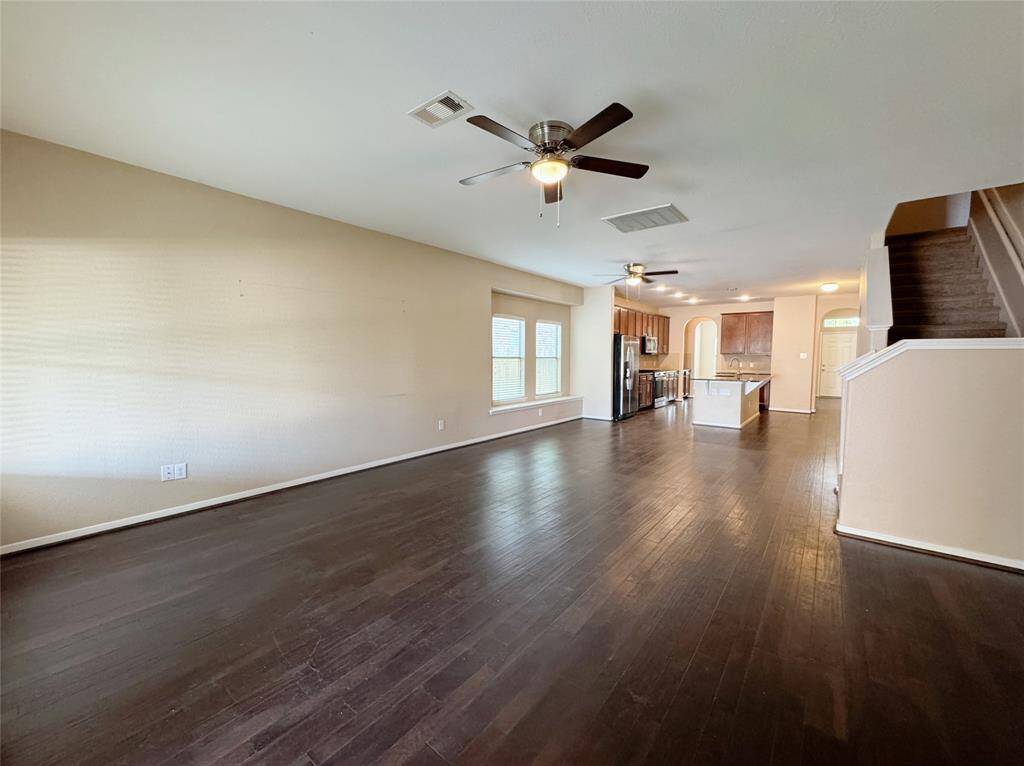 Spacious Living Room