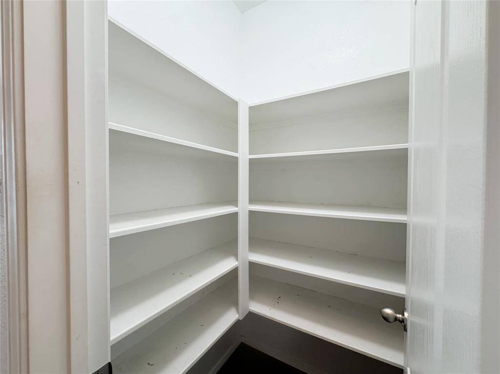 Walking Closet