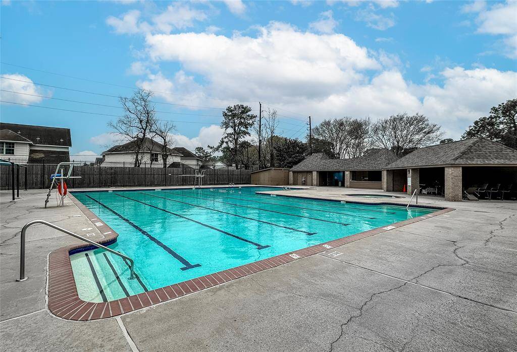 Beautiful community pool nearby.