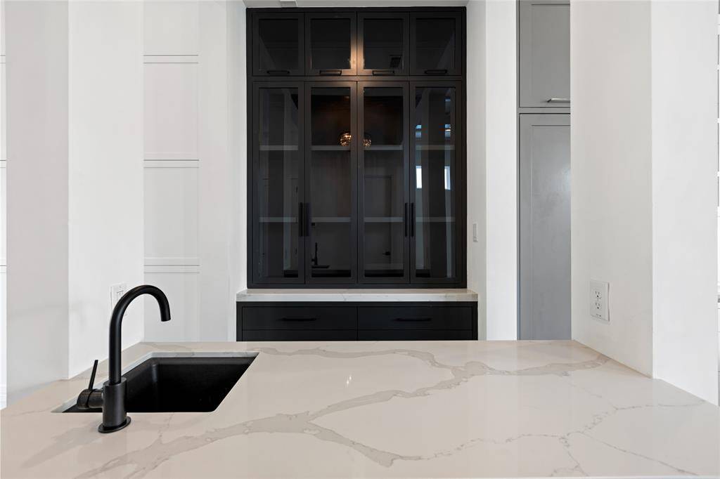 Wet bar on 2nd floor