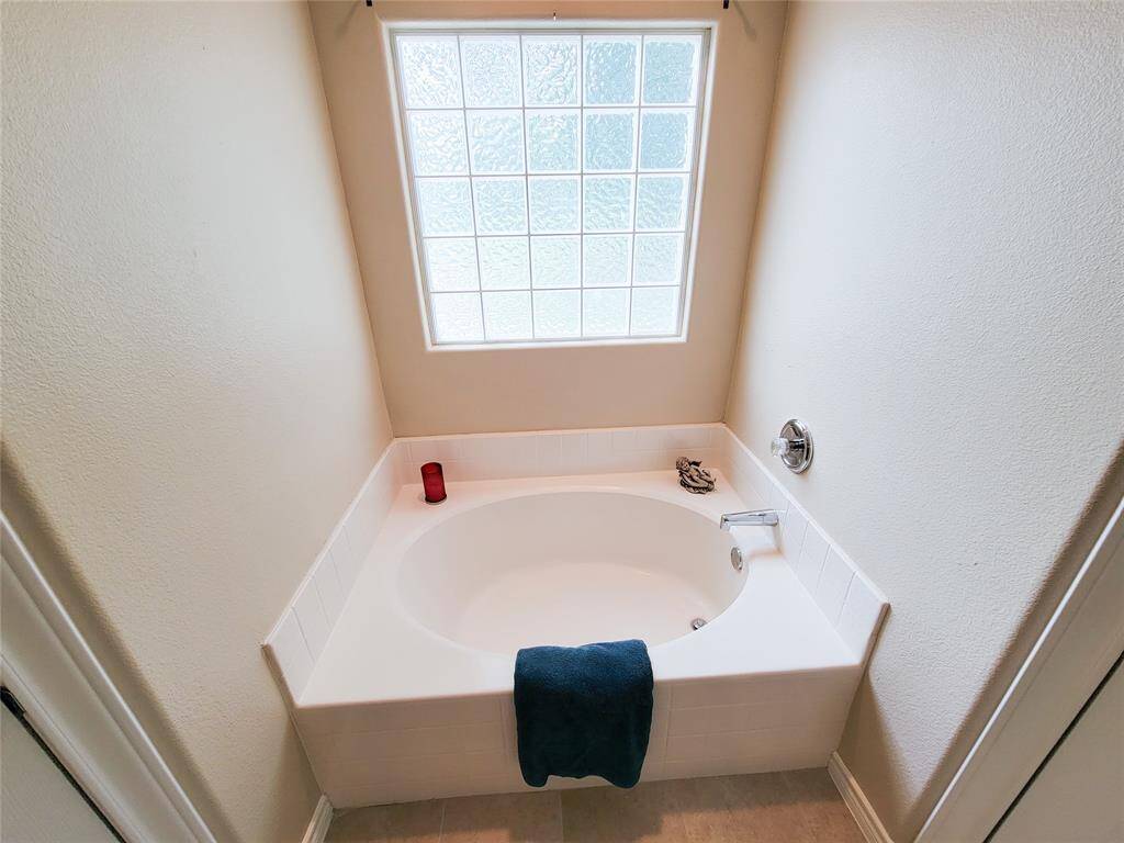 Garden Soaking Tub