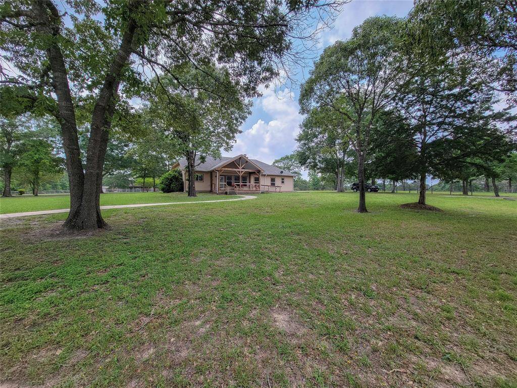 View to rear of home