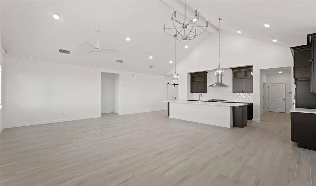 Impressive great room and dining area (*Photo not of actual home and used for illustration purposes only.)