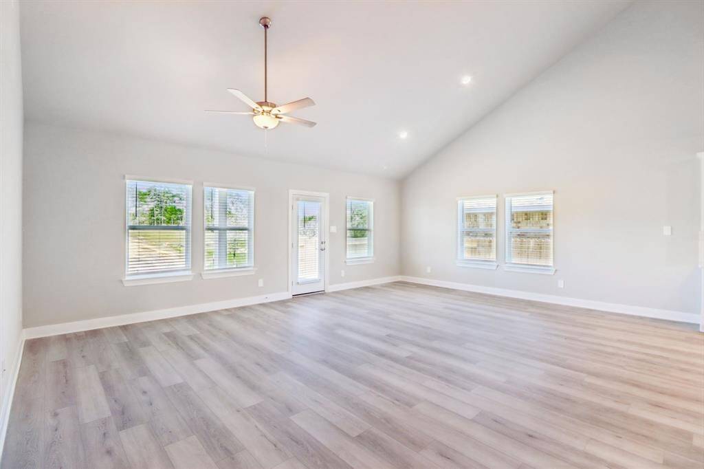 Photo is not of the actual home but is an inspirational photo of builder’s model home and may depict options, furnishings, and/or decorator features that are not included.
