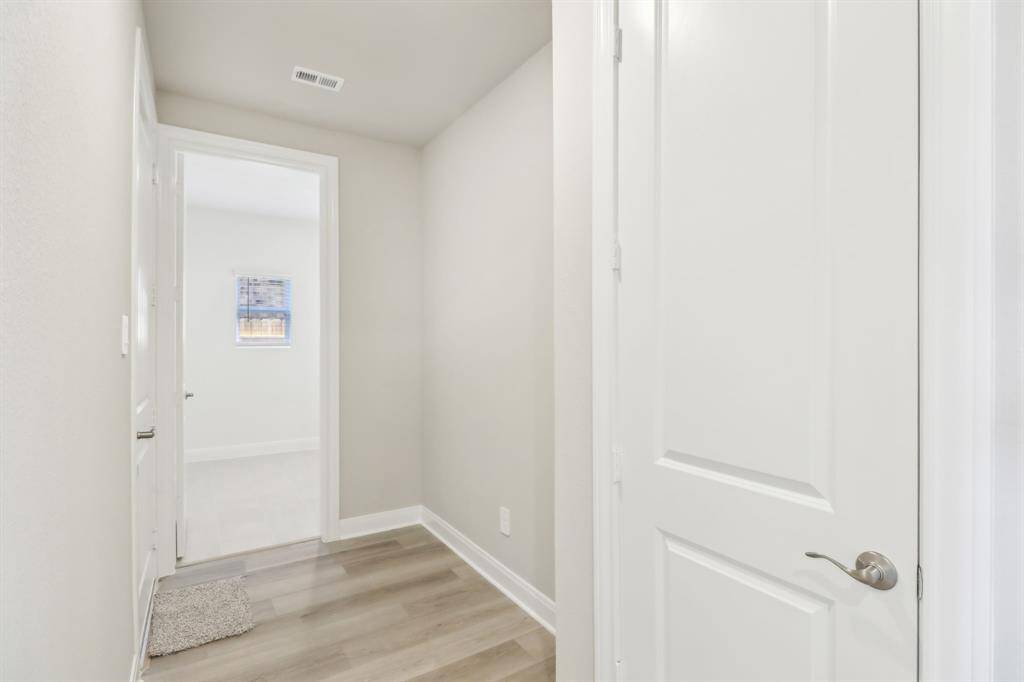 Photo is not of the actual home but is an inspirational photo of builder’s model home and may depict options, furnishings, and/or decorator features that are not included.