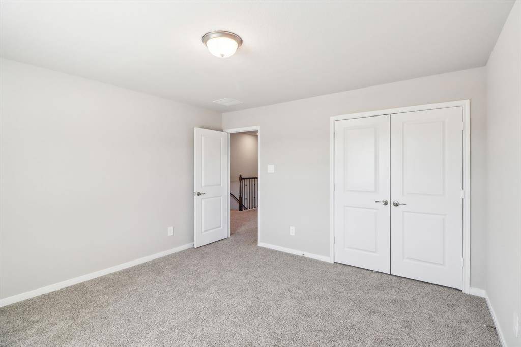 Photo is not of the actual home but is an inspirational photo of builder’s model home and may depict options, furnishings, and/or decorator features that are not included.