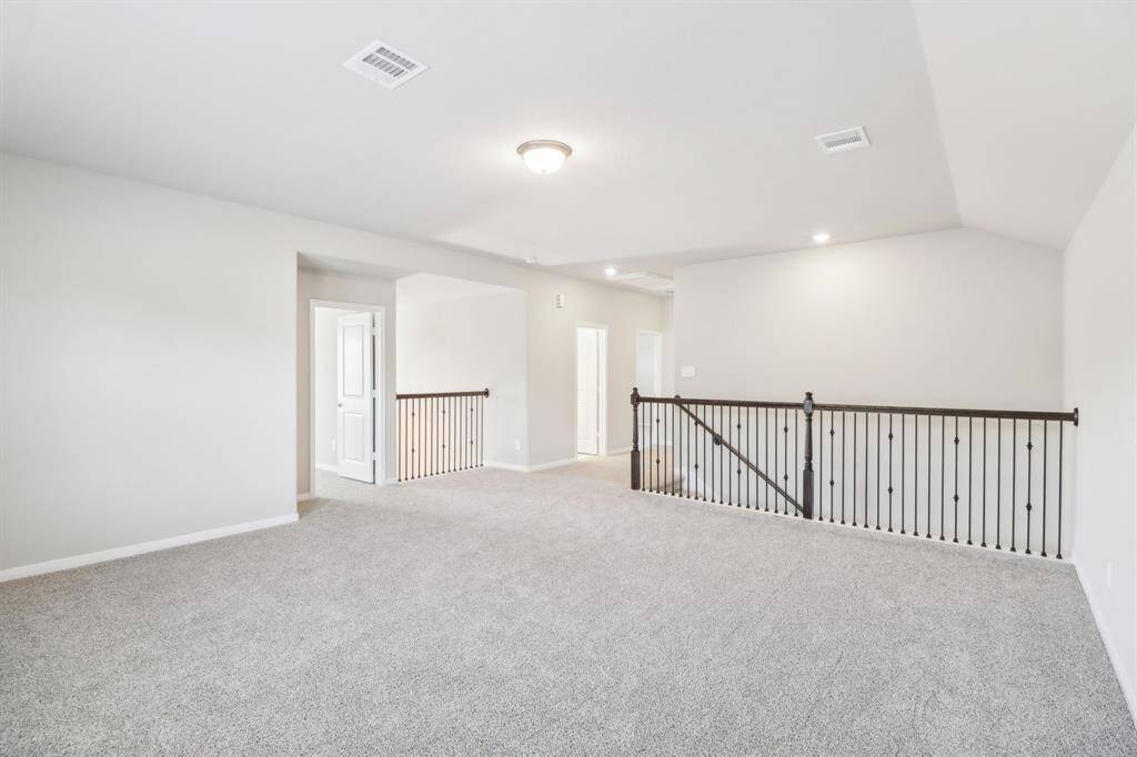 Photo is not of the actual home but is an inspirational photo of builder’s model home and may depict options, furnishings, and/or decorator features that are not included.