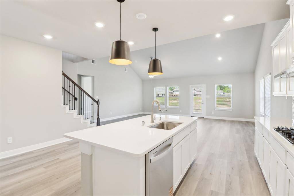Photo is not of the actual home but is an inspirational photo of builder’s model home and may depict options, furnishings, and/or decorator features that are not included.