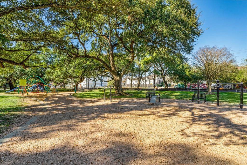 Park with lots of green space