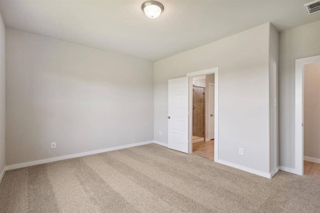 Photo is not of the actual home but is an inspirational photo of builder’s model home and may depict options, furnishings, and/or decorator features that are not included.