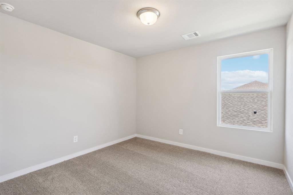 Photo is not of the actual home but is an inspirational photo of builder’s model home and may depict options, furnishings, and/or decorator features that are not included.