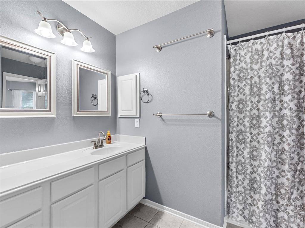 The bathrooms are also nicely sized with plenty of storage also.