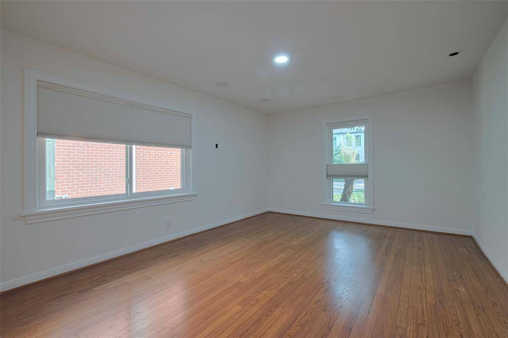 Virtual Staging. Secondary Bedroom.