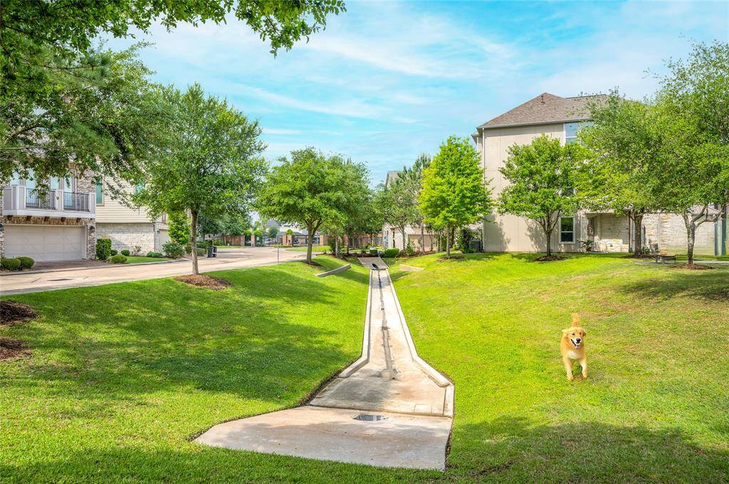 Peaceful green space in the middle of the community.