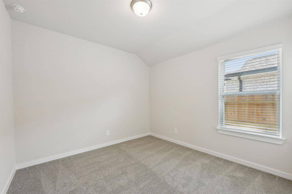 Photo is not of the actual home but is an inspirational photo of builder’s model home and may depict options, furnishings, and/or decorator features that are not included.