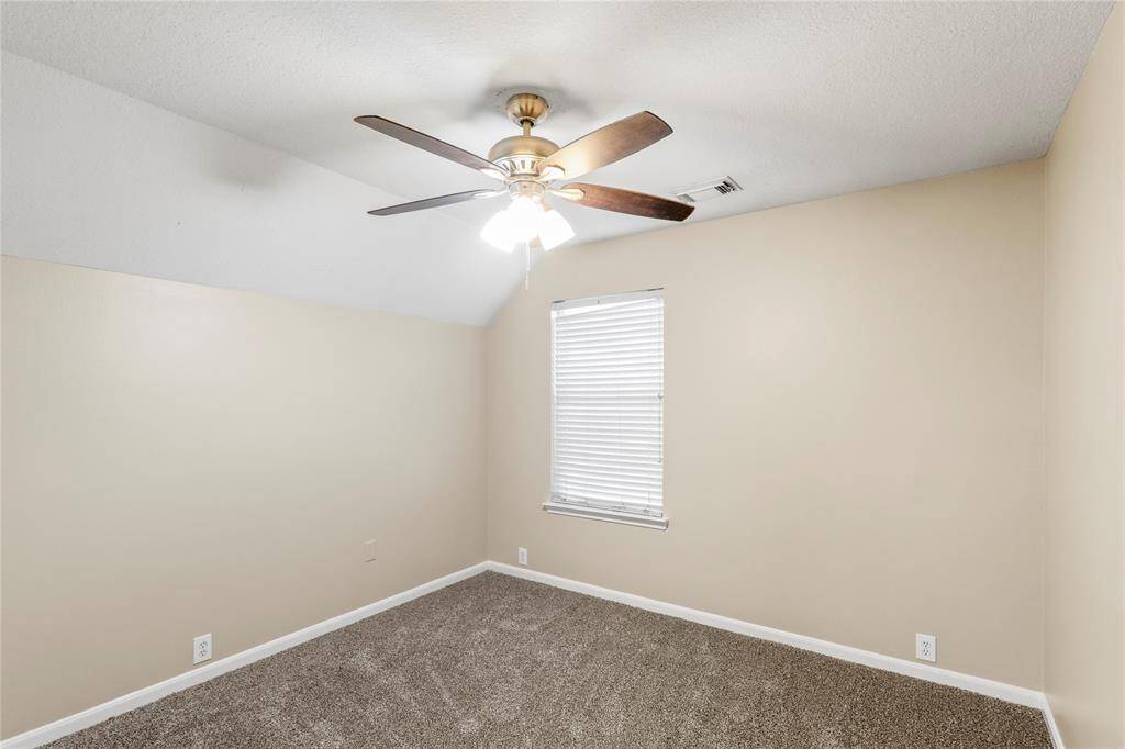 Upstairs Bedroom 2