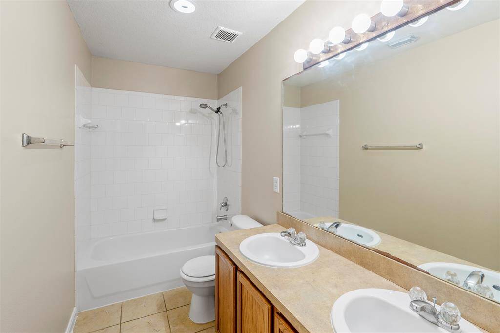 Upstairs Bathroom