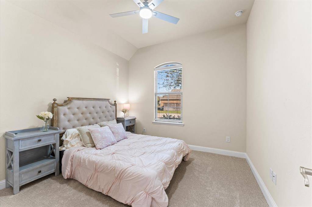 Bedroom #1