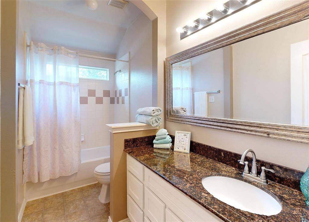 Upstairs bathroom