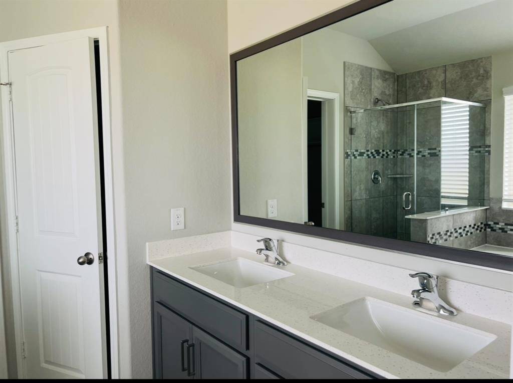 So, if you're ready for scenic views, strong community vibes, and a lifestyle that includes both backyard BBQs and beach getaways—Morgan’s Landing is waiting for you.