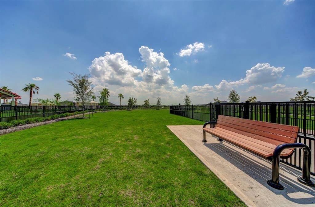 So if you’re ready to trade stress for serenity, traffic for trails, and city buzz for community charm, then pack up your boxes and come on over.