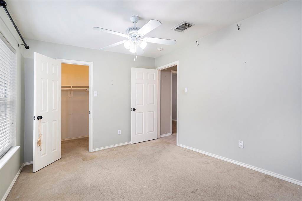 Bedroom #1