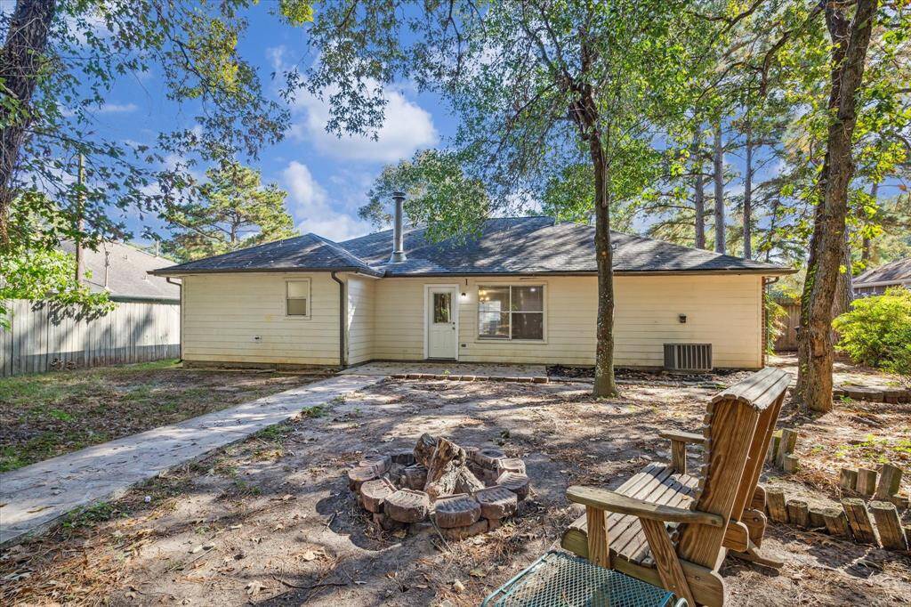Gather the family and enjoy some smores around the firepit!