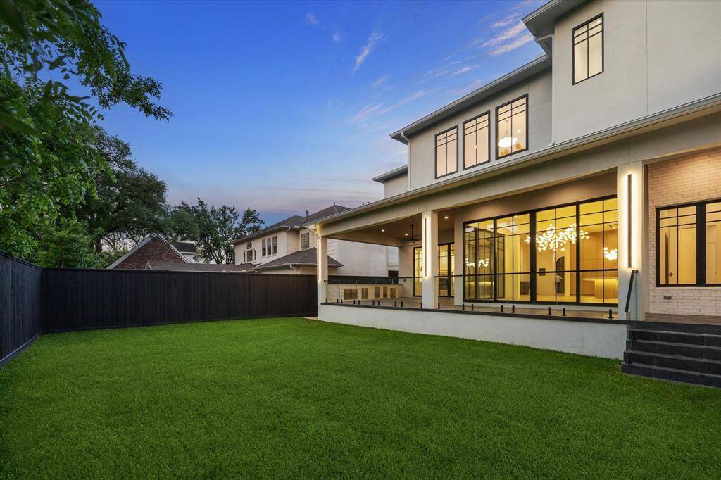 Large yard to inspire ideas for future entertaining and play.