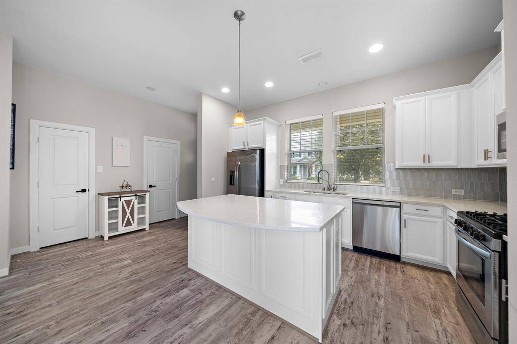 Kitchen Island