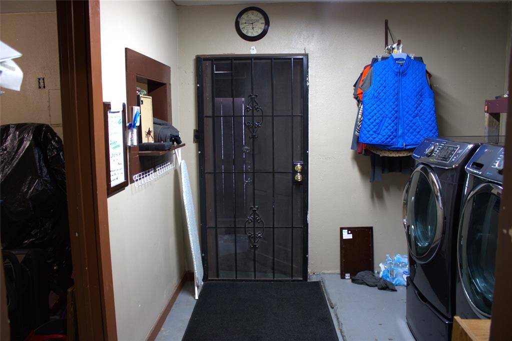 Laundry Room Area