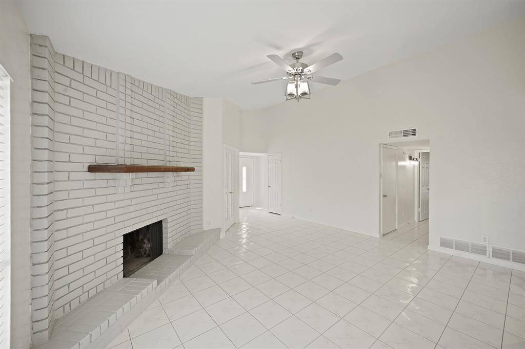 Beautifully tiled living area