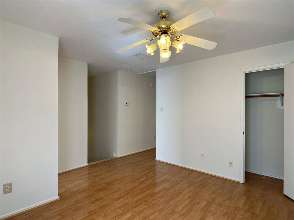 game room (reverse view)