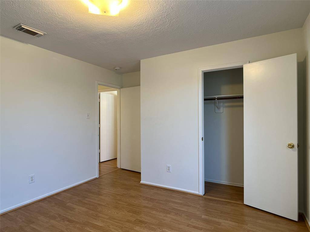 bedroom 3 (reverse view)