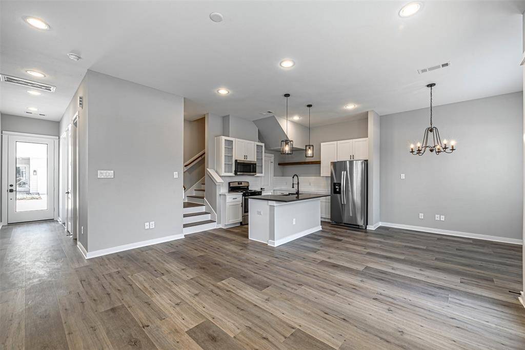 Photos are from before tenant occupied. Tenant has home very well kept.