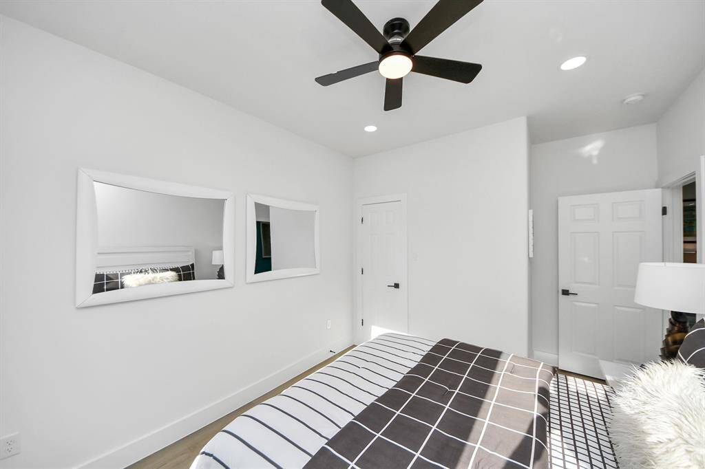 Second bedroom