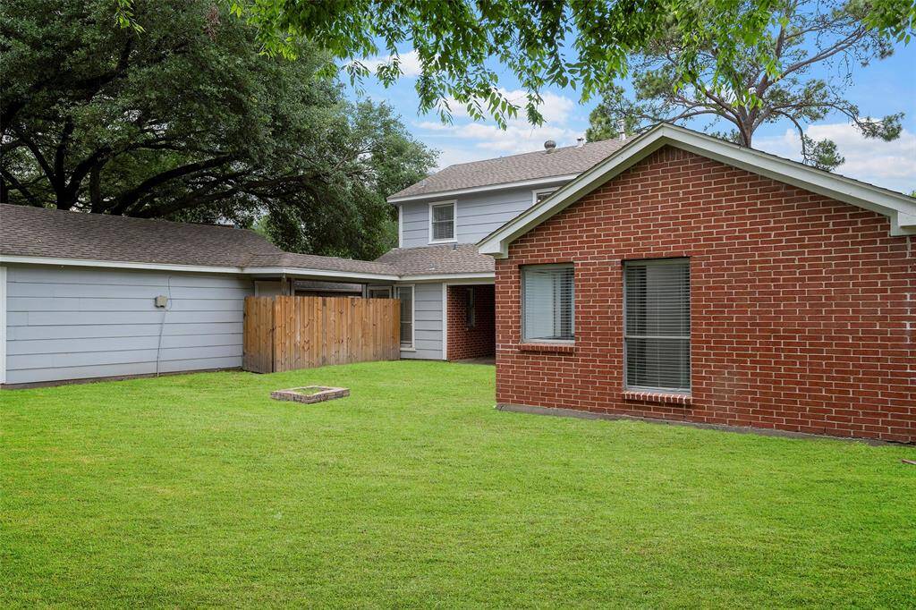 Conveniently located within walking distance to the community park and community pool.