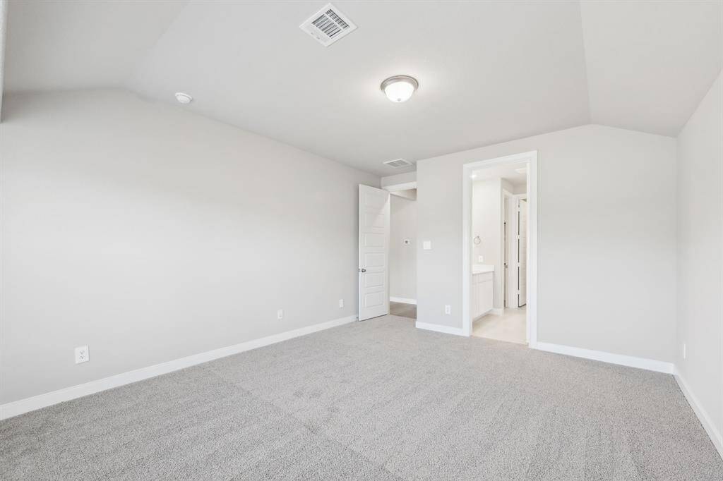 Photo is not of the actual home but is an inspirational photo of builder’s model home and may depict options, furnishings, and/or decorator features that are not included.