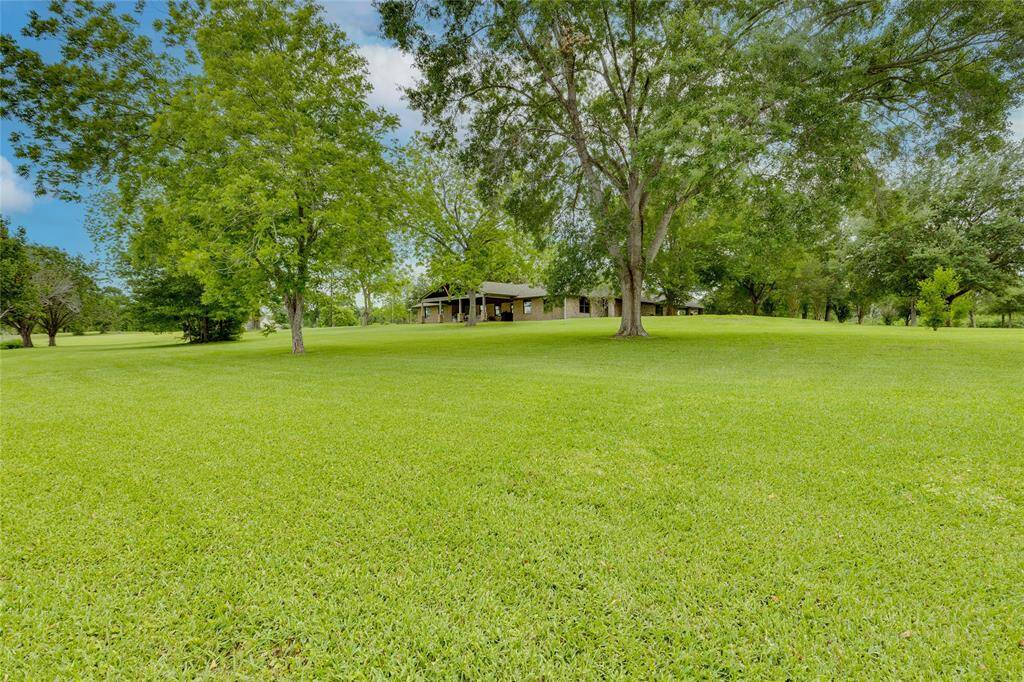 This property has room for a trampoline, Gym set, Flower Garden, Vegetable Garden and a pool.