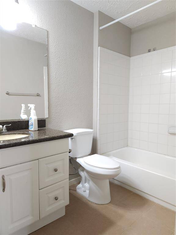 Hall Bathroom