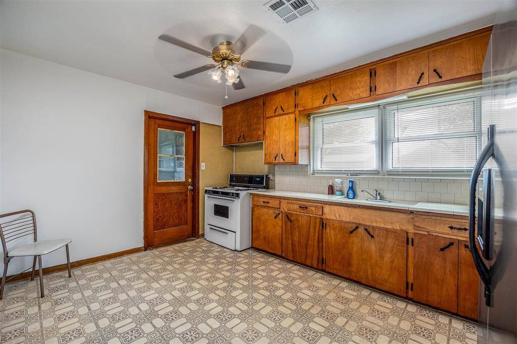 Kitchen has oodles of storage space!