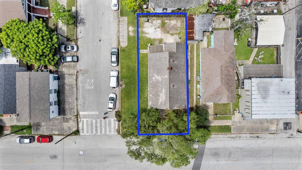Aerial view of home/Lot