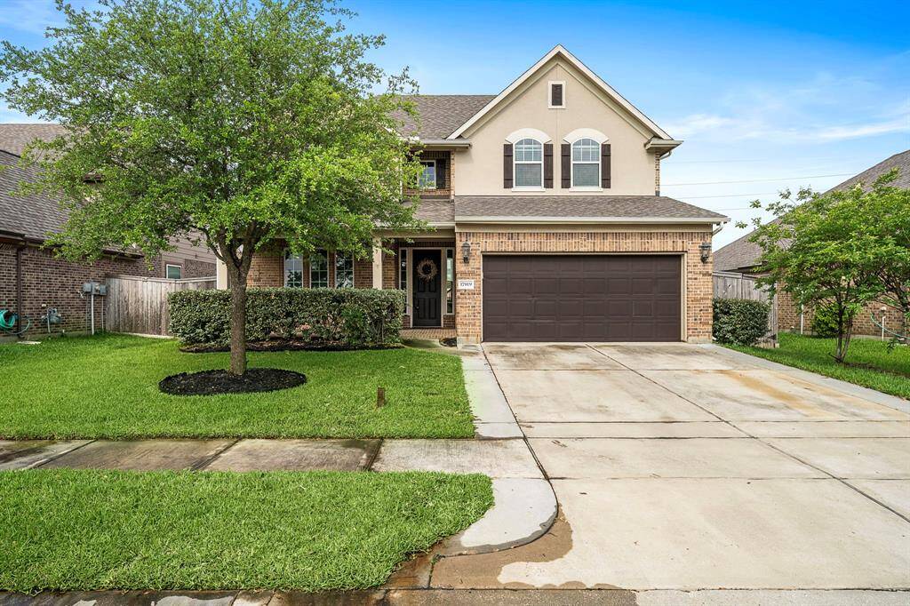 This inviting two-story home showcases a bright and open design, a fully updated kitchen, spacious living areas, and a luxurious backyard escape featuring a sparkling pool, relaxing spa, and built-in outdoor kitchen. Perfectly situated close to amenities, schools, and parks, this home offers an exceptional lifestyle inside and out.