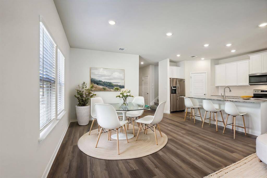Photo is not of the actual home but is an inspirational photo of builder’s model home and may depict options, furnishings, and/or decorator features that are not included.